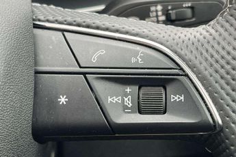 Audi Q3 35 TDI S Line 5dr S Tronic [Leather]