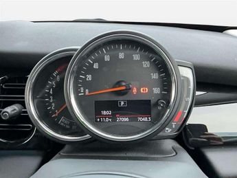 MINI Hatchback 1.5 Cooper Classic 3dr Auto