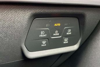 SEAT Leon 1.5 eTSI 150 FR Sport 5dr DSG