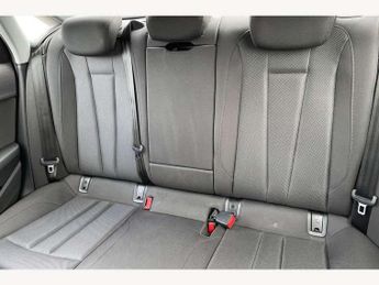 Audi A4 35 TDI Technik 4dr S Tronic