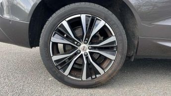Volvo XC60 2.0 B5P Plus Dark 5dr AWD Geartronic