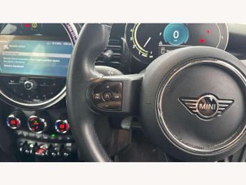 MINI Hatchback 5dr 1.5 Cooper Classic 5dr Auto