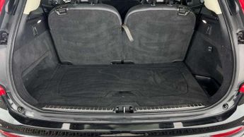 Volvo XC90 2.0 B5D [235] Momentum 5dr AWD Geartronic