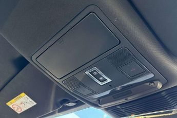 Land Rover Discovery Sport 2.0 D165 R-Dynamic S Plus 5dr Auto