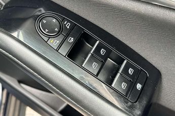 Mazda CX-30 2.0 e-Skyactiv G MHEV Centre-Line 5dr Auto