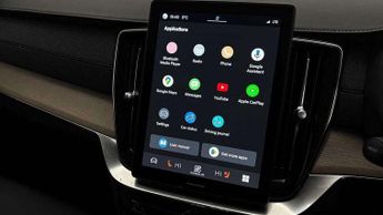 Volvo XC90 2.0 B5P Plus Dark 5dr AWD Geartronic