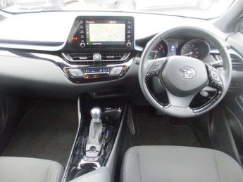 Toyota C-HR 1.8 Hybrid Design 5dr CVT
