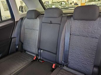 Volkswagen Tiguan 2.0 TDI Life 5dr DSG