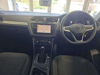 Volkswagen Tiguan 2.0 TDI Life 5dr DSG
