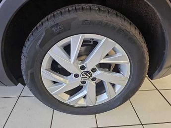 Volkswagen Tiguan 2.0 TDI Life 5dr DSG