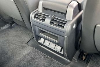 Land Rover Defender 3.0 D250 HSE 90 3dr Auto