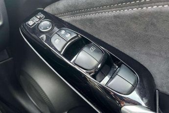Nissan Juke 1.6 Hybrid Tekna+ 5dr Auto