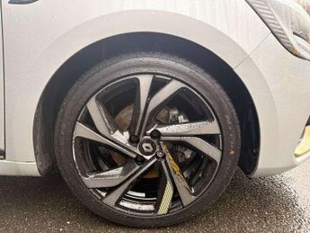 Renault Clio 1.6 E-TECH full hybrid 145 Engineered 5dr Auto