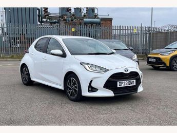 Toyota Yaris 1.5 Hybrid Design 5dr CVT
