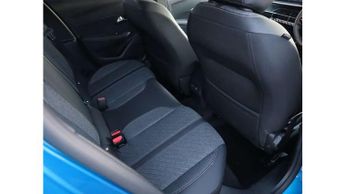 Peugeot 208 1.2 Hybrid 100 Allure 5dr e-DSC6