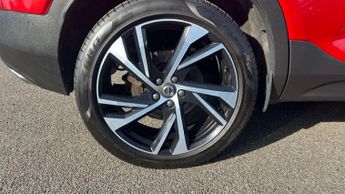 Volvo XC40 1.5 T5 [262] Hybrid R DESIGN Pro 5dr Geartronic