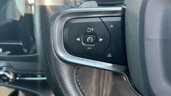 Volvo XC40 1.5 T5 [262] Hybrid R DESIGN Pro 5dr Geartronic