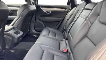 Volvo V90 2.0 T4 Momentum Plus 5dr Geartronic