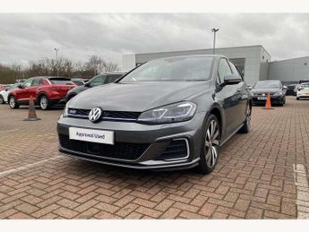 Volkswagen Golf GTE 1.4 TSI GTE Advance 5dr DSG