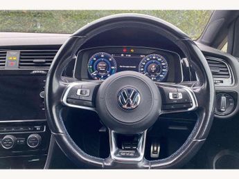 Volkswagen Golf GTE 1.4 TSI GTE Advance 5dr DSG