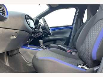 Toyota Aygo X 1.0 VVT-i Edge 5dr Auto