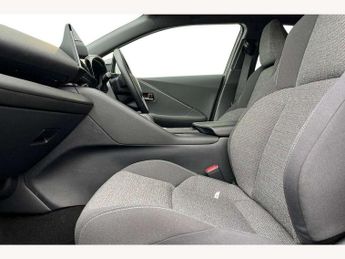 Toyota C-HR 1.8 Hybrid Design 5dr CVT