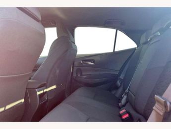 Toyota Corolla 1.8 VVT-i Hybrid Design 5dr CVT