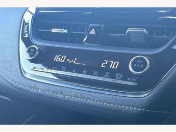 Toyota Corolla 1.8 VVT-i Hybrid Design 5dr CVT