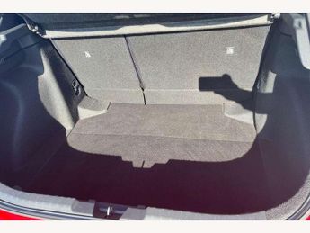 Toyota Corolla 1.8 VVT-i Hybrid Design 5dr CVT