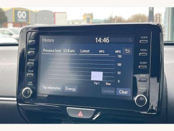 Toyota Yaris 1.5 Hybrid Design 5dr CVT