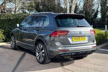 Volkswagen Tiguan 2.0 TSi 230 4Motion SEL 5dr DSG