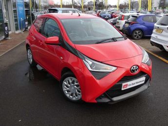 Toyota AYGO 1.0 VVT-i X-Play 5dr