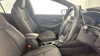 Toyota Corolla 1.8 Hybrid Design 5dr CVT