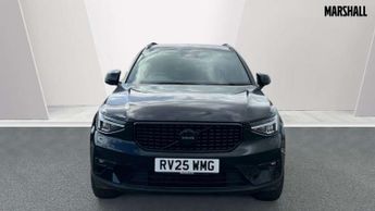 Volvo XC40 2.0 B3P Plus Black Edition 5dr Auto
