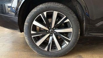 Volvo XC90 2.0 B5P Plus Dark 5dr AWD Geartronic