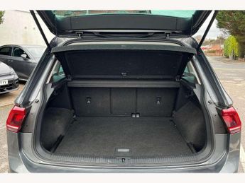 Volkswagen Tiguan 2.0 TDi 190 4Motion SEL 5dr DSG