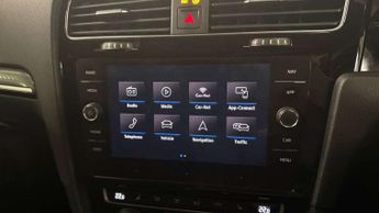 Volkswagen Golf 2.0 TSI 300 R 5dr 4MOTION DSG