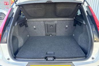 Volvo XC40 2.0 D3 R DESIGN 5dr Geartronic