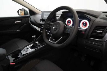 Nissan Qashqai 1.3 DiG-T MH Premiere Edition 5dr