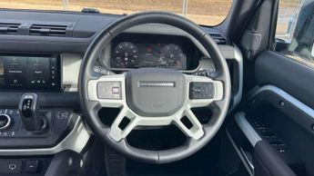 Land Rover Defender 3.0 D300 X-Dynamic SE 110 5dr Auto
