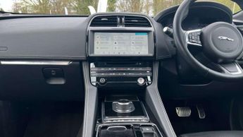 Jaguar F-Pace 2.0d [240] Chequered Flag 5dr Auto AWD