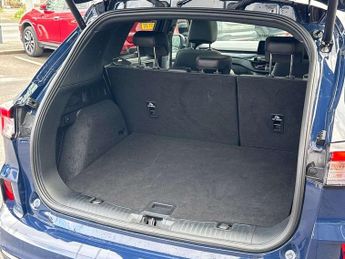 Ford Kuga 2.5 FHEV ST-Line X Edition 5dr CVT