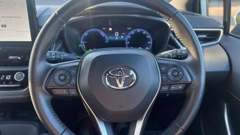 Toyota Corolla 1.8 Hybrid Design 5dr CVT