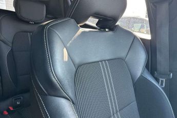 Renault Clio 1.6 E-TECH full hybrid 145 Engineered 5dr Auto