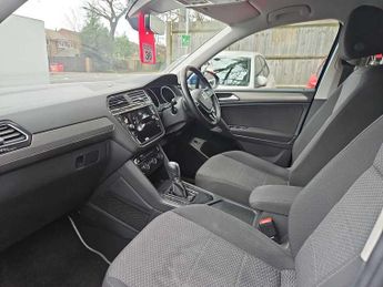 Volkswagen Tiguan Allspace 2.0 TDI SE Nav 5dr DSG