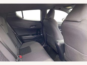 Toyota C-HR 1.8 Hybrid Design 5dr CVT