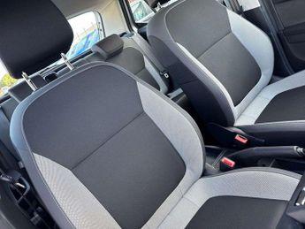 Skoda Fabia 1.0 TSI 110 SE 5dr DSG