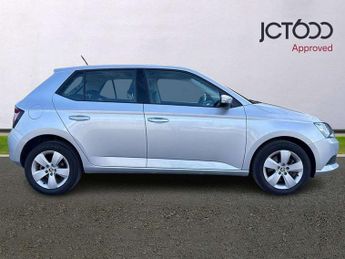 Skoda Fabia 1.0 TSI 110 SE 5dr DSG