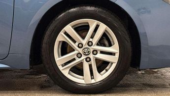 Toyota Corolla Touring Sport 1.8 VVT-i Hybrid Icon 5dr CVT