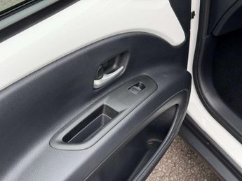 Toyota Aygo X 1.0 VVT-i Edge 5dr Auto